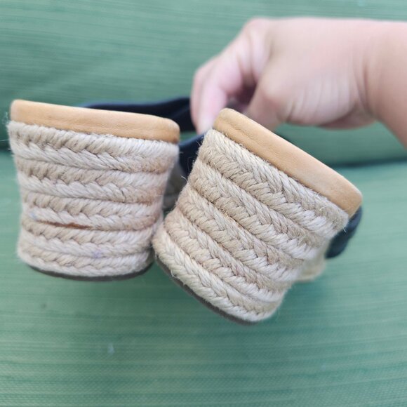 UGG Gwyn Espadrille Wedge Sandals Navy Women’s Size 7 cross leather straps - Picture 12 of 12